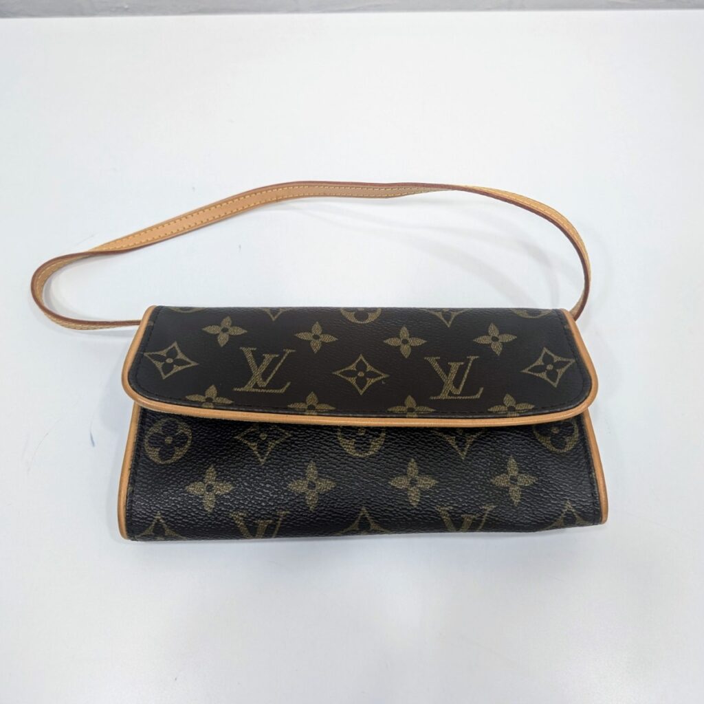 LV バッグ　ポシェットツイン　モノグラム　M51854