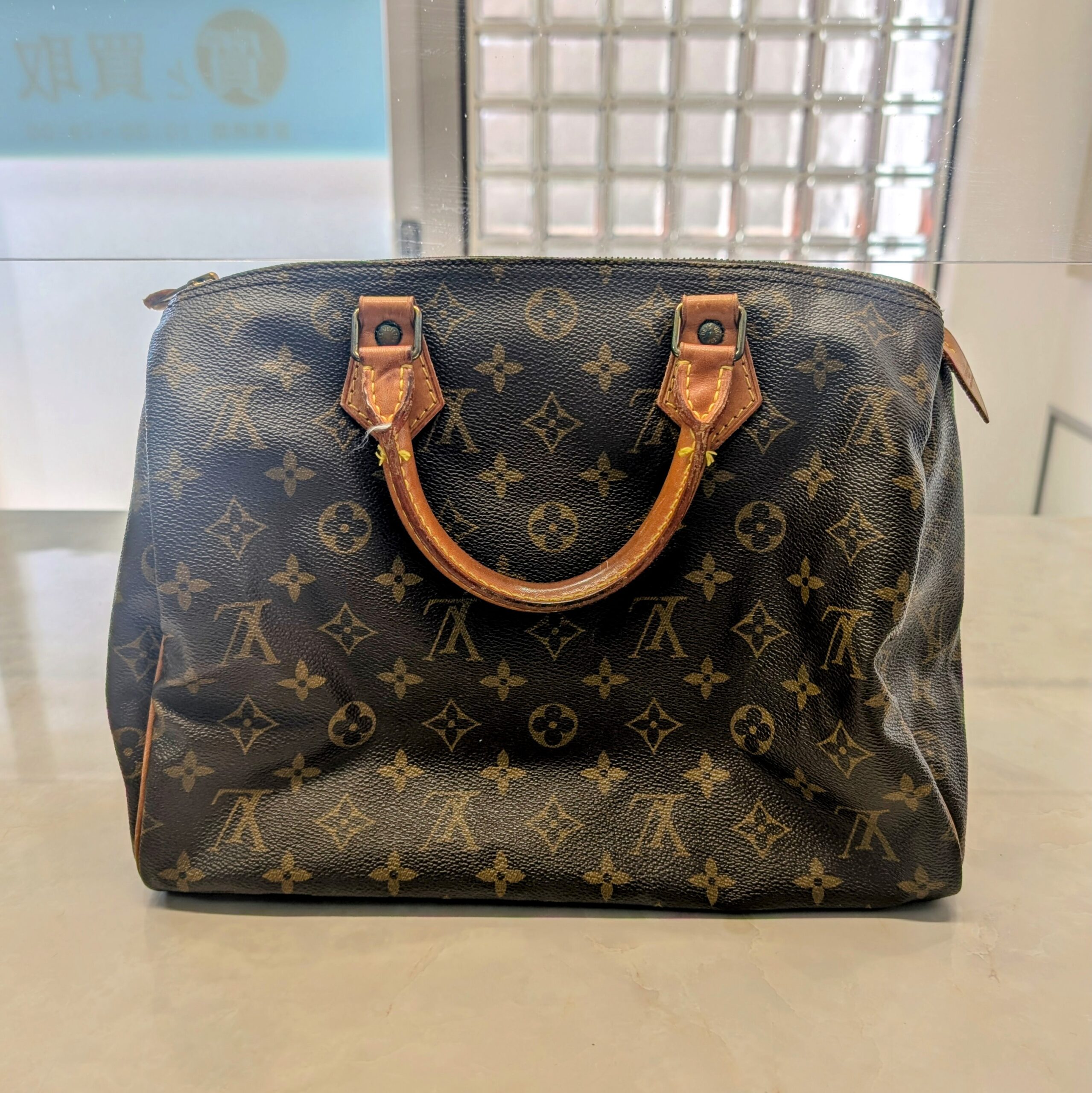 LV  バッグ　モノグラム　スピーディ30　M41526