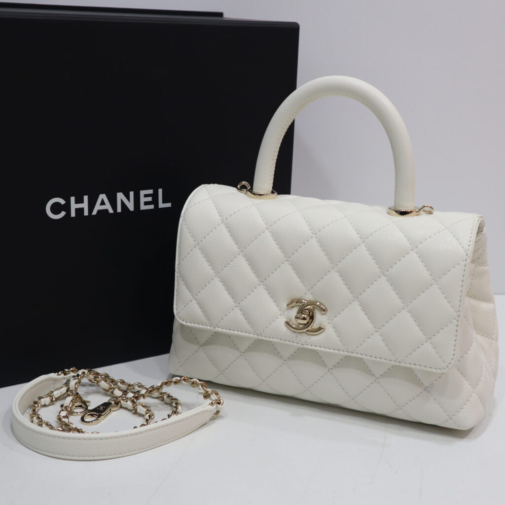 シャネル ココハンドル XS ホワイト キャビアスキン
